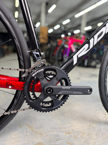 NIEUW Ridley Fenix SLiC Carbon Racefiets