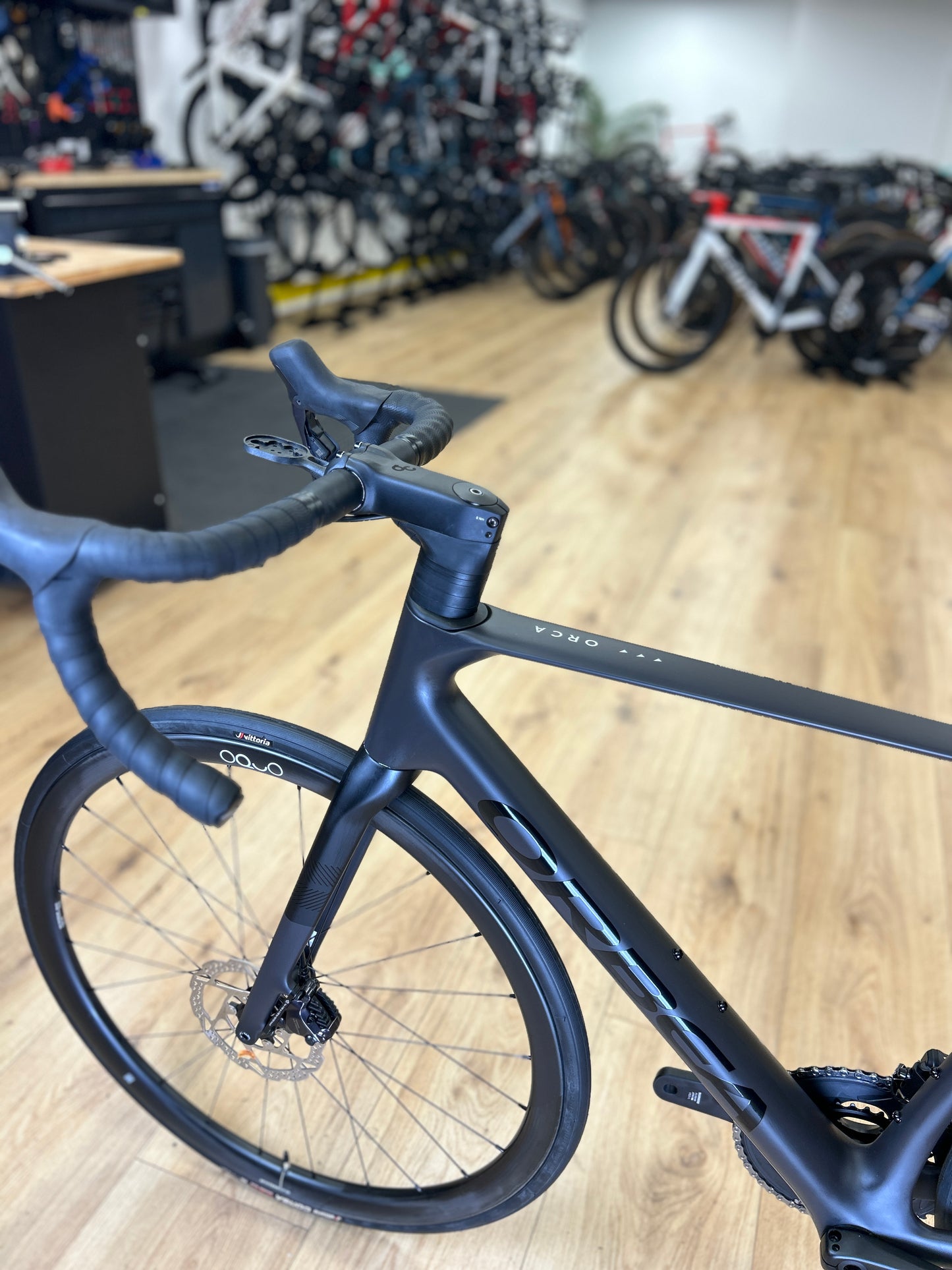 0km Showroom Model Orbea Orca M20i Di2 Carbon Racefiets