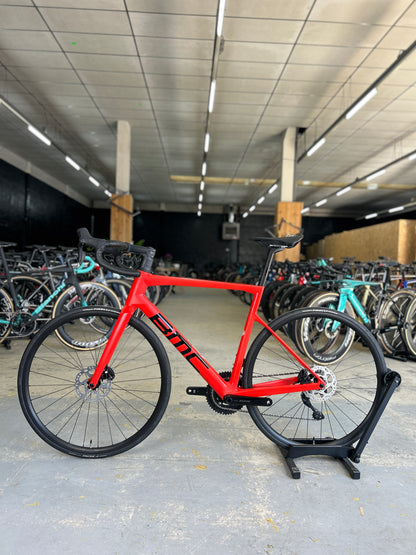 NEW BMC Teammachine SLR Di2 Carbon Road Bike