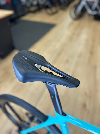 LTD Bianchi Oltre XR4 Di2 Carbon Racefiets