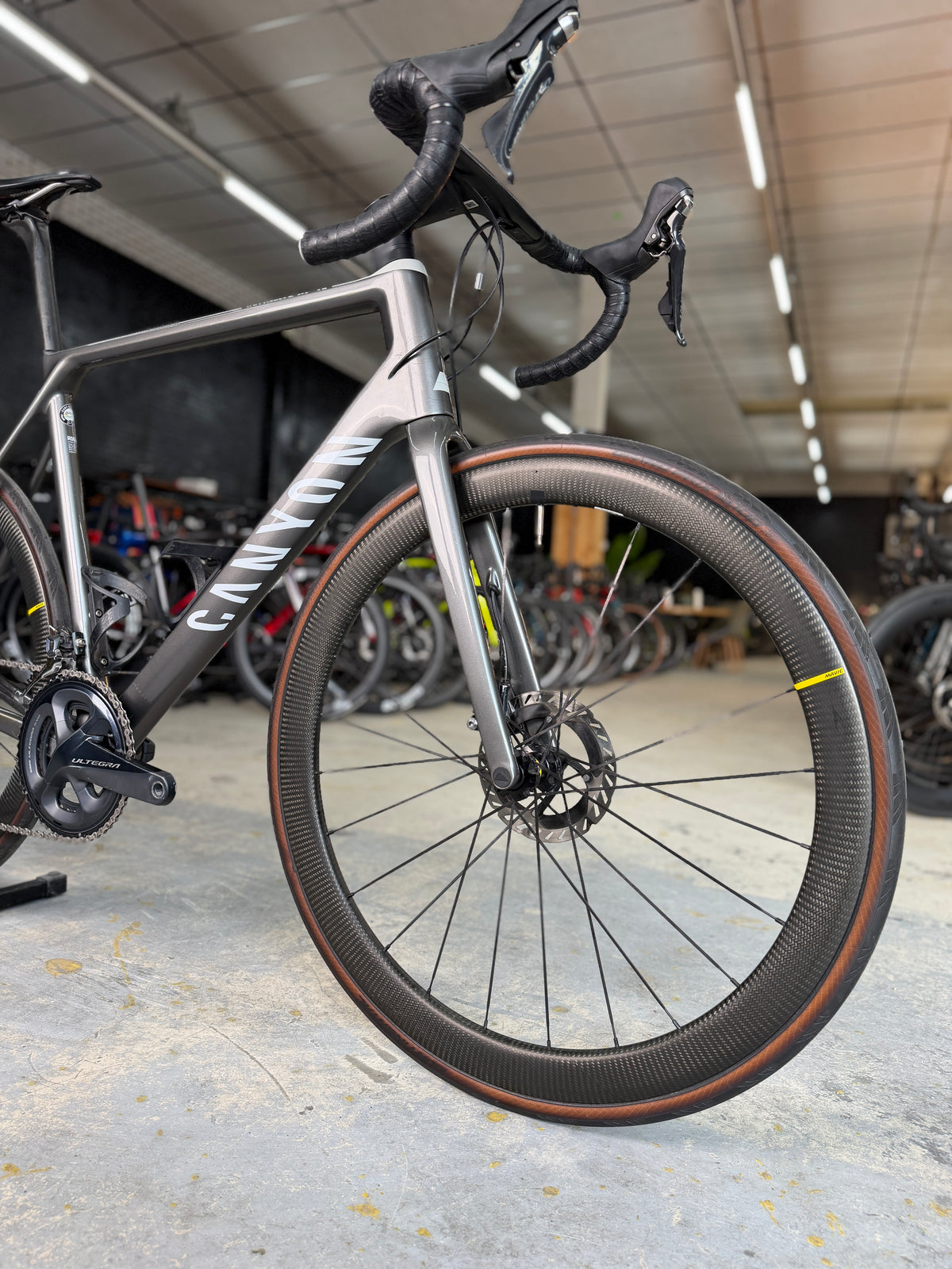 Canyon Ultimate CF SL Carbon Racefiets