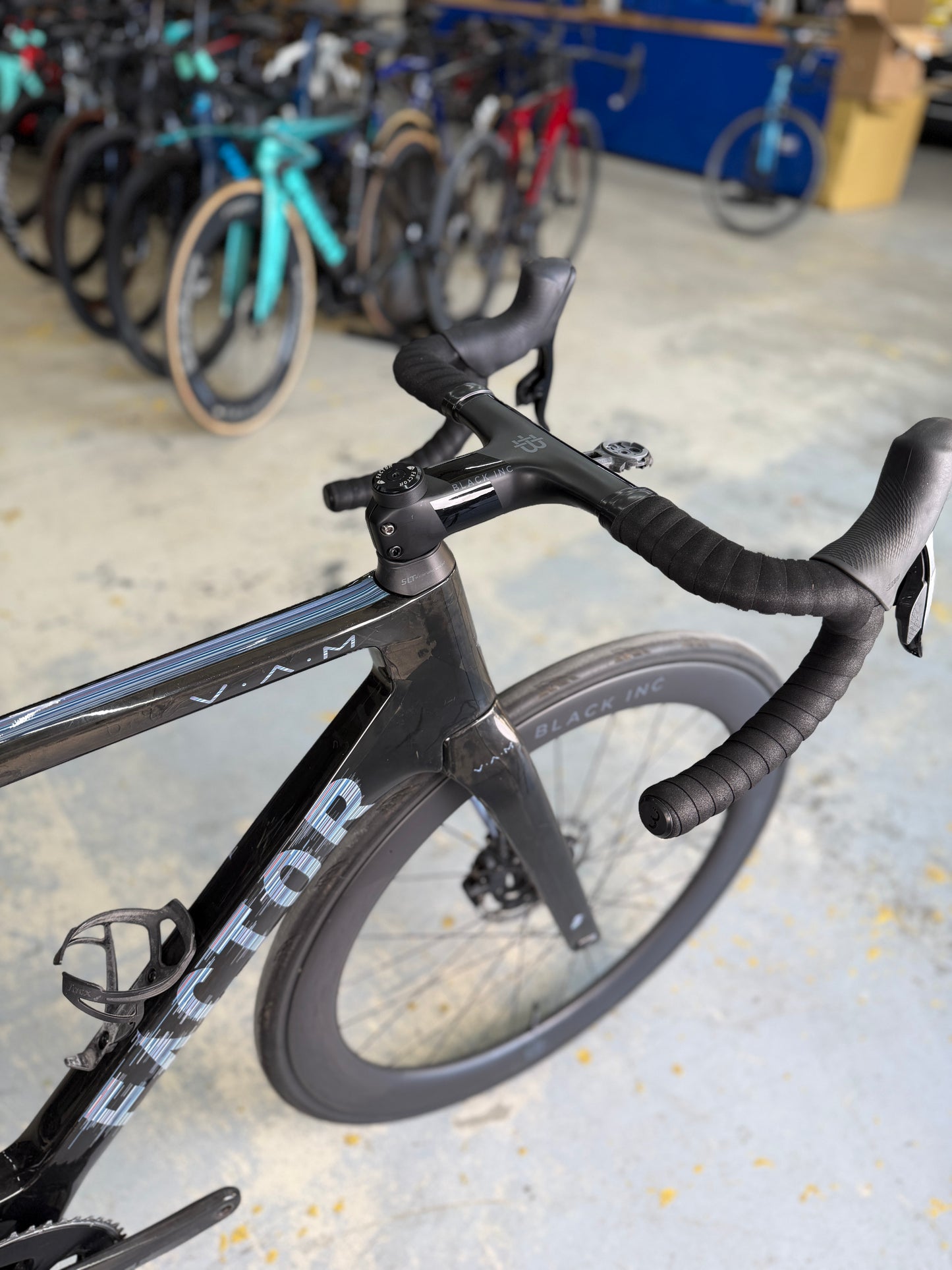 Factor Ostro VAM AXS Carbon Racefiets