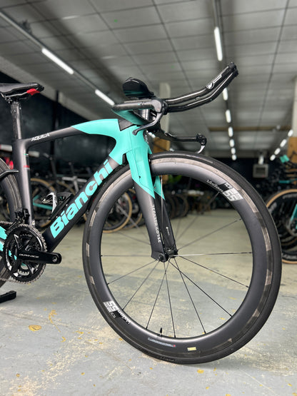 Bianchi Aquila CV Di2 Carbon Racefiets