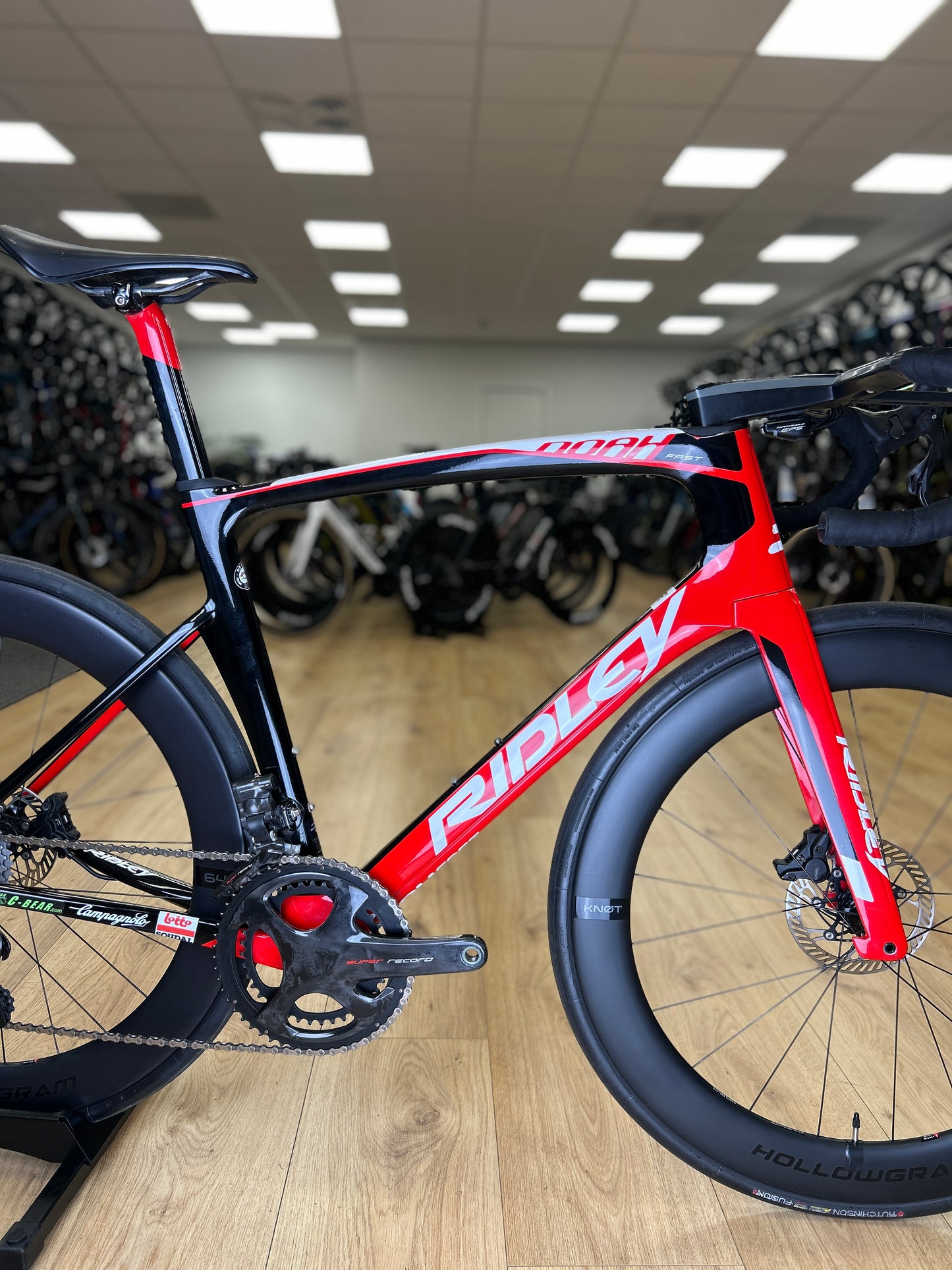 Ridley Noah Fast EPS Super Record Carbon Racefiets
