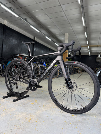 Trek Madone SL6 AXS Carbon Road Bike