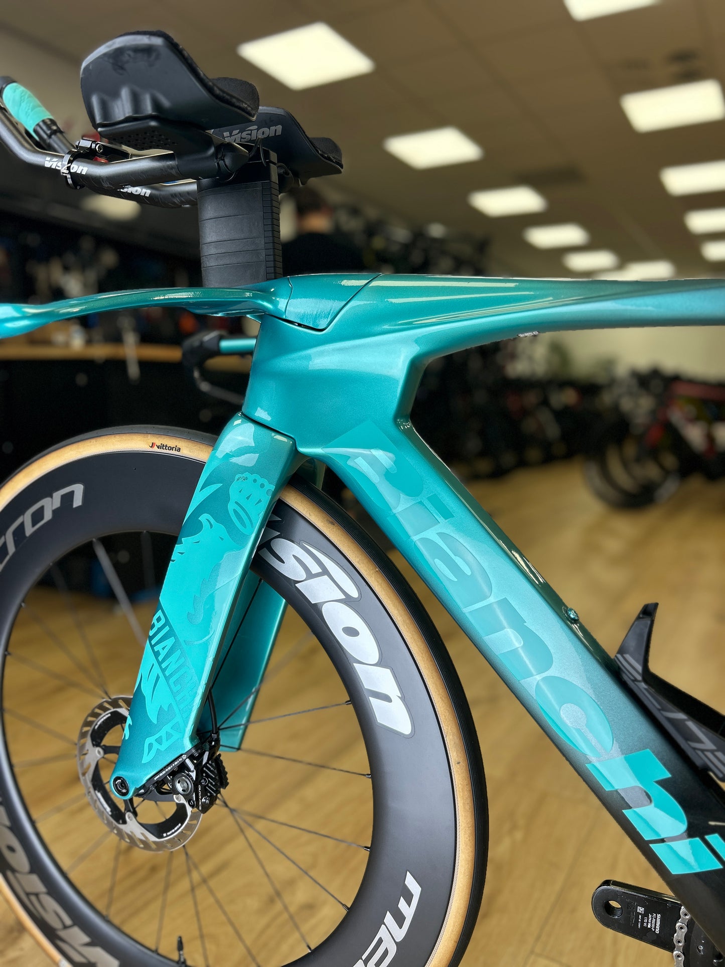 Bianchi Aquila RC Disc Di2 Carbon Racefiets