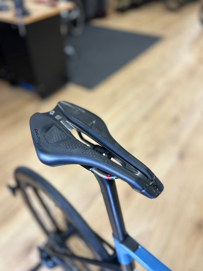 Focus Izalco Max 9.8 AXS Carbon Racefiets