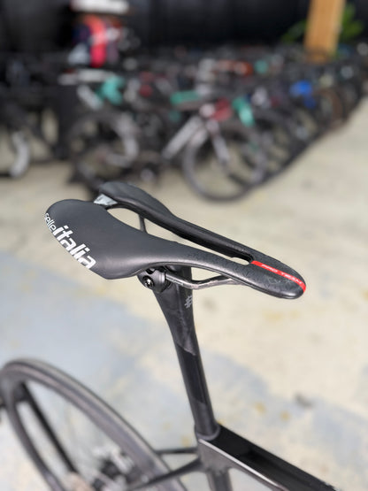 NIEUW Factor O2 VAM Di2 Carbon Racefiets