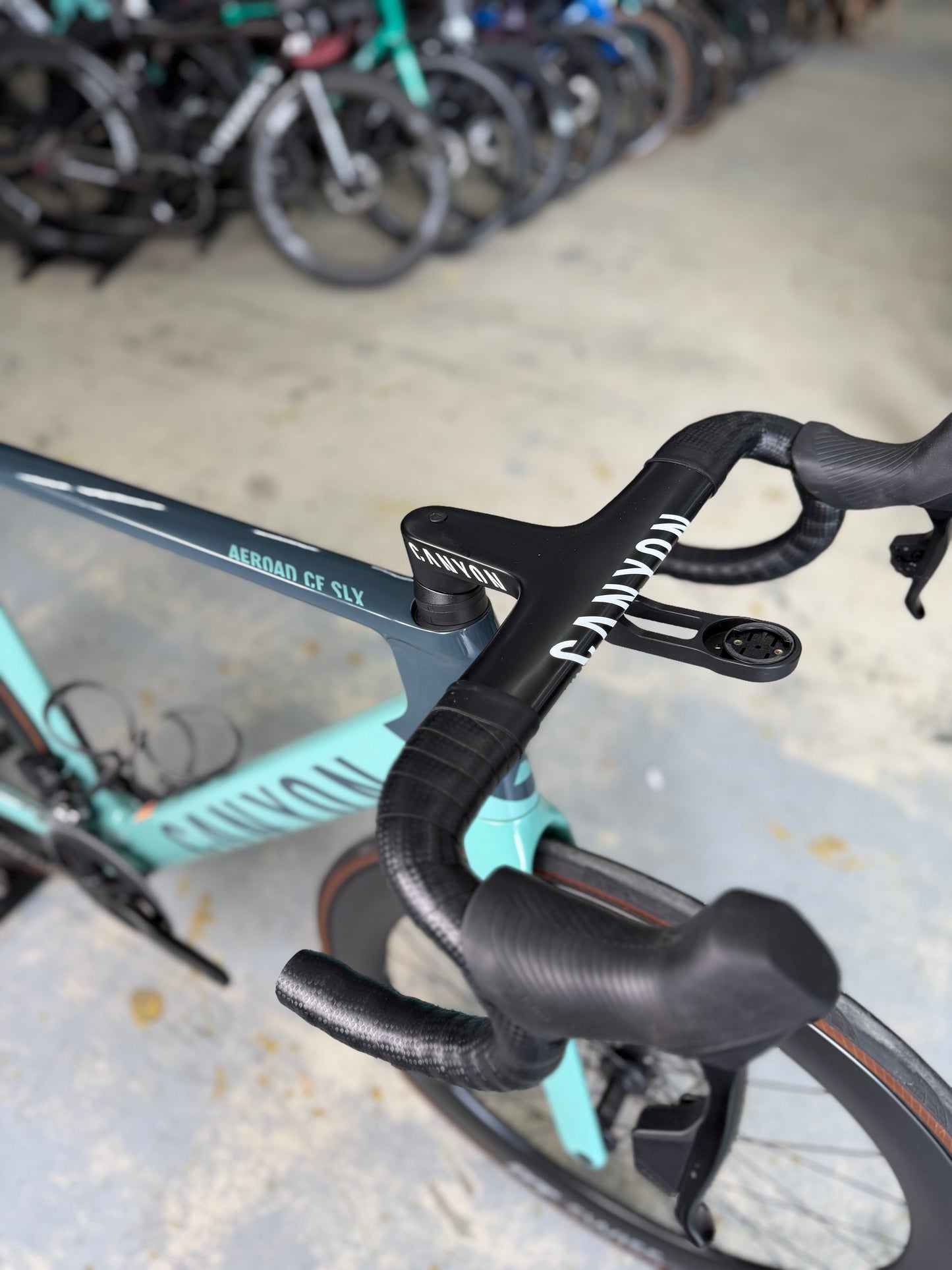 Canyon Aeroad CF SLX AXS Carbon Racefiets