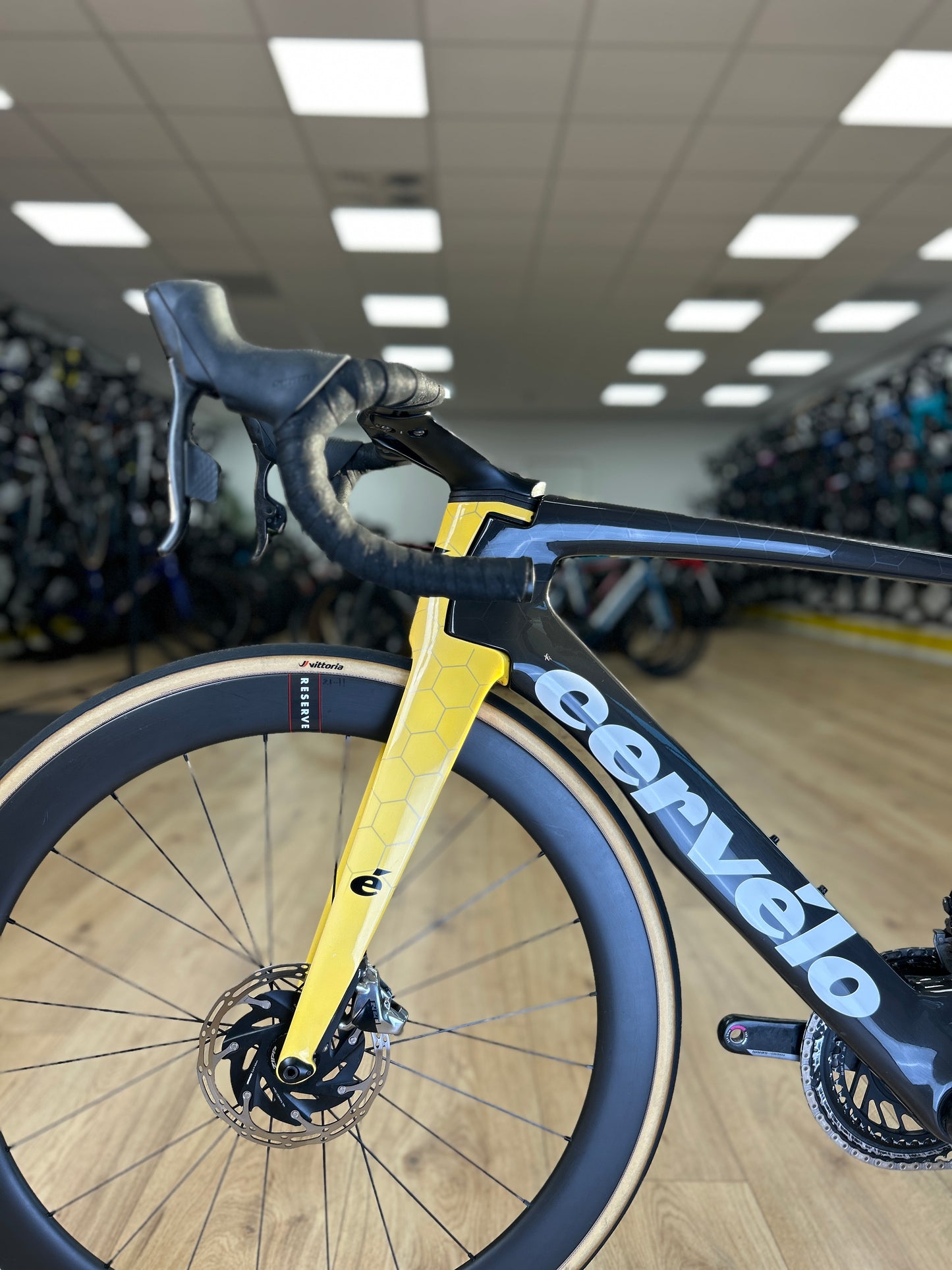 Cervelo S5 Visma eTap Carbon Racefiets