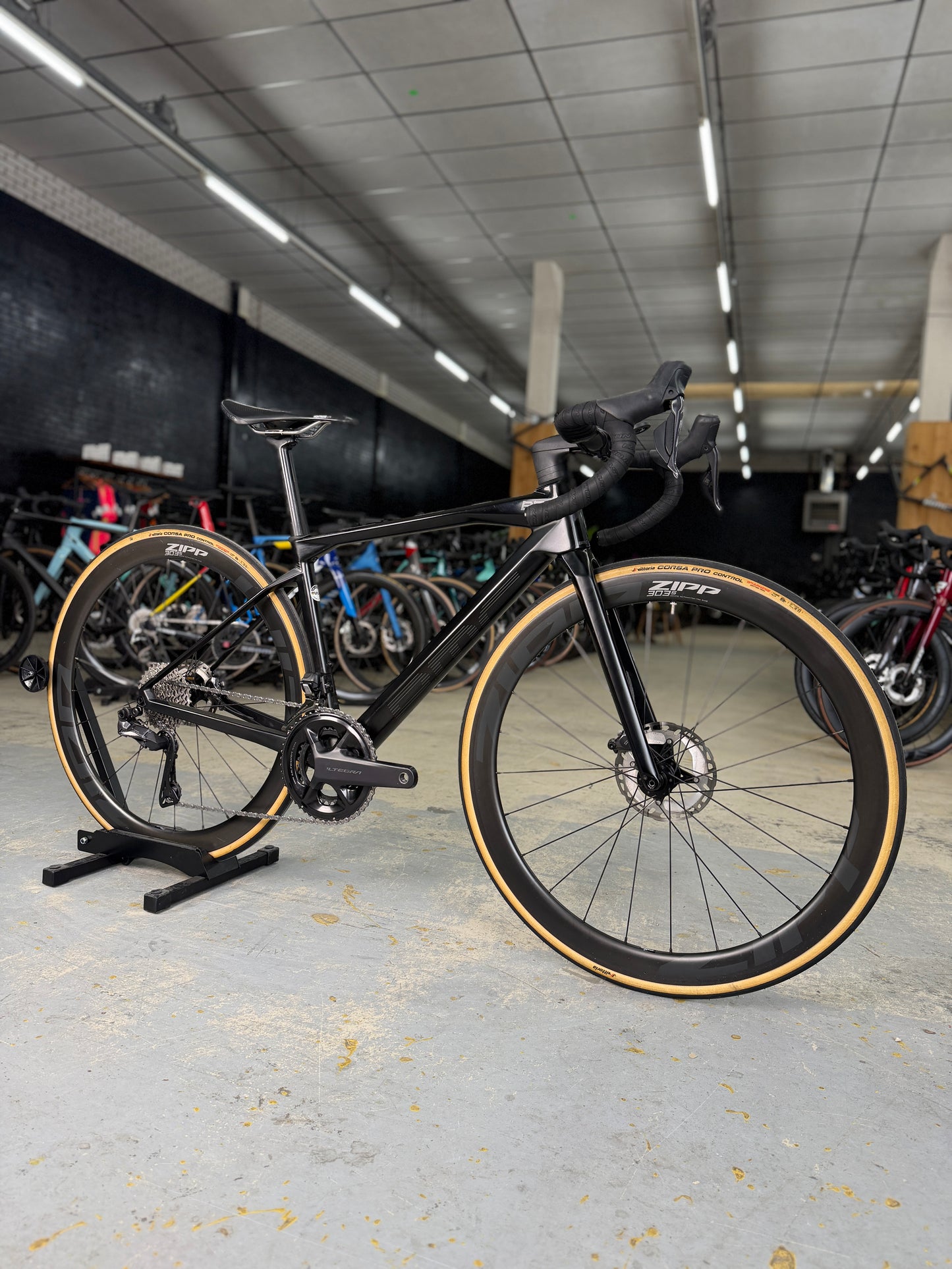 BMC RoadMachine 01 Di2 Carbon Racefiets