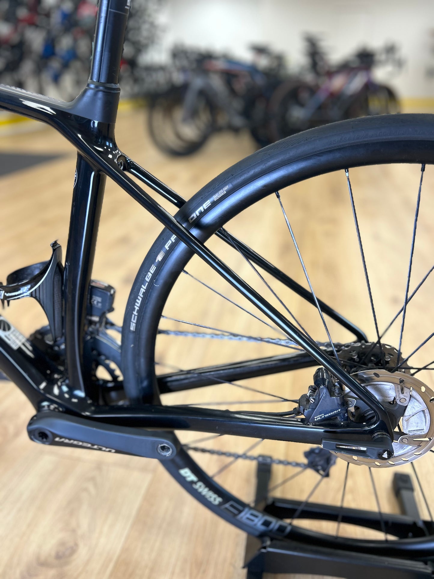 Canyon Endurance Di2 Ultegra Carbon Disc Racefiets