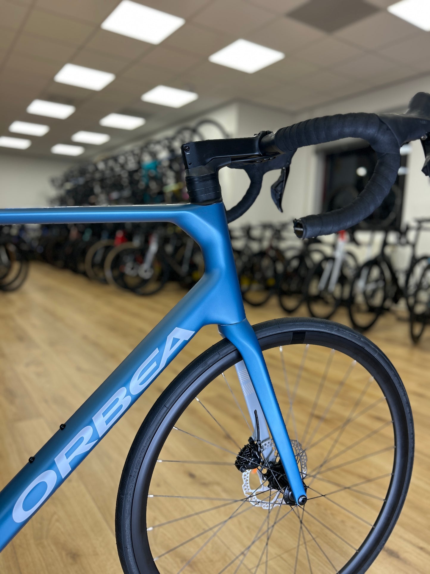 0km Showroom Model Orbea Orca M30i Di2 Carbon Racefiets