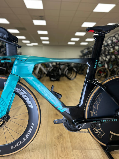 Bianchi Aquila RC Disc Dura Ace Di2 Carbon Racefiets