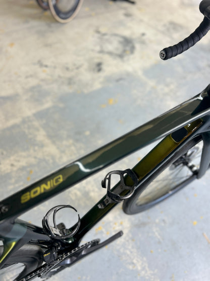 Apex Soniq Di2 Carbon Road Bike