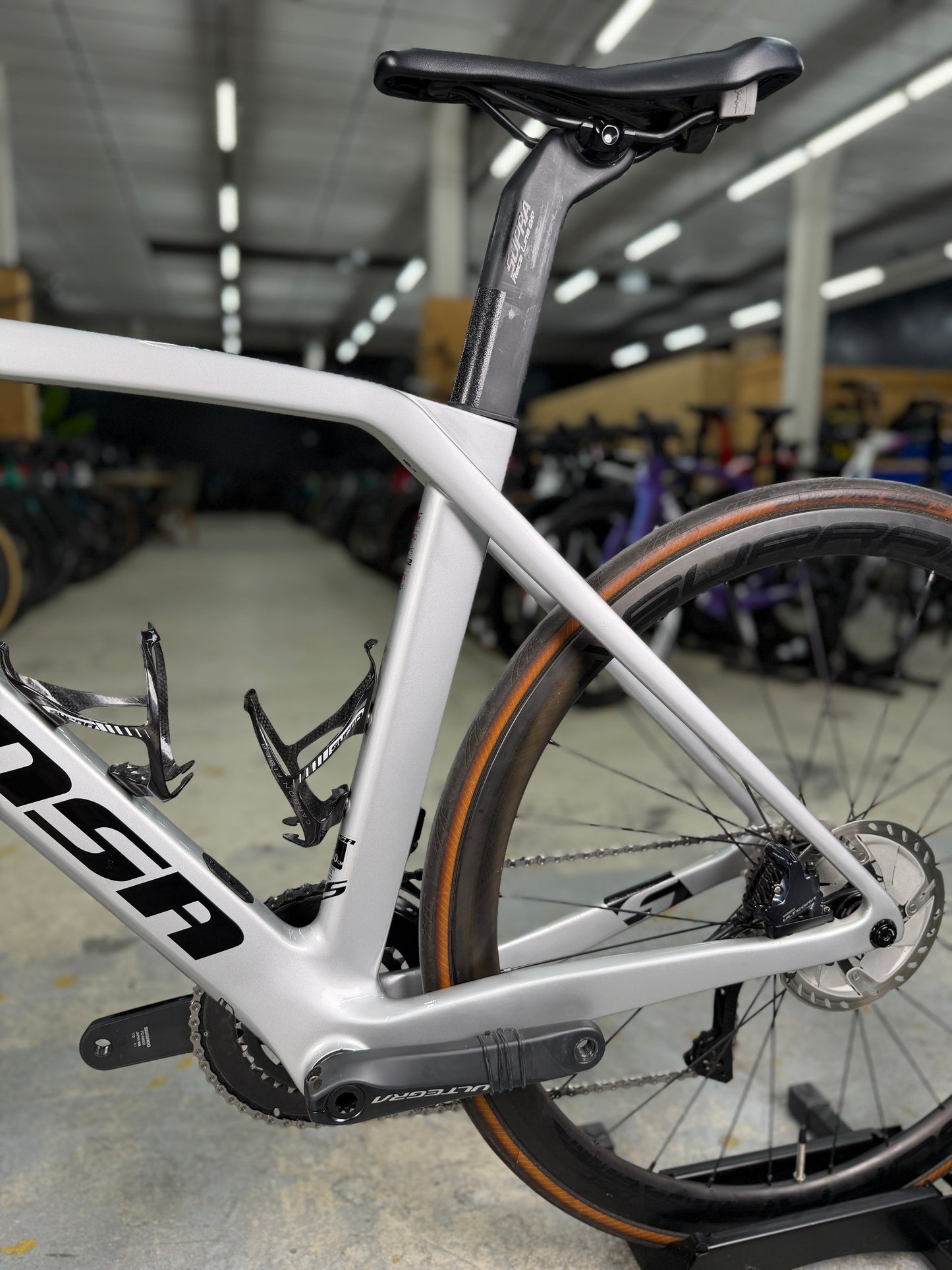 Sensa Giulia Evo Di2 Carbon Race Bike