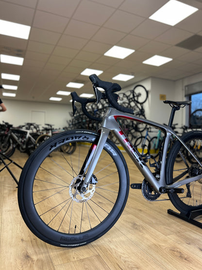 Trek Domane Di2 Carbon Racefiets