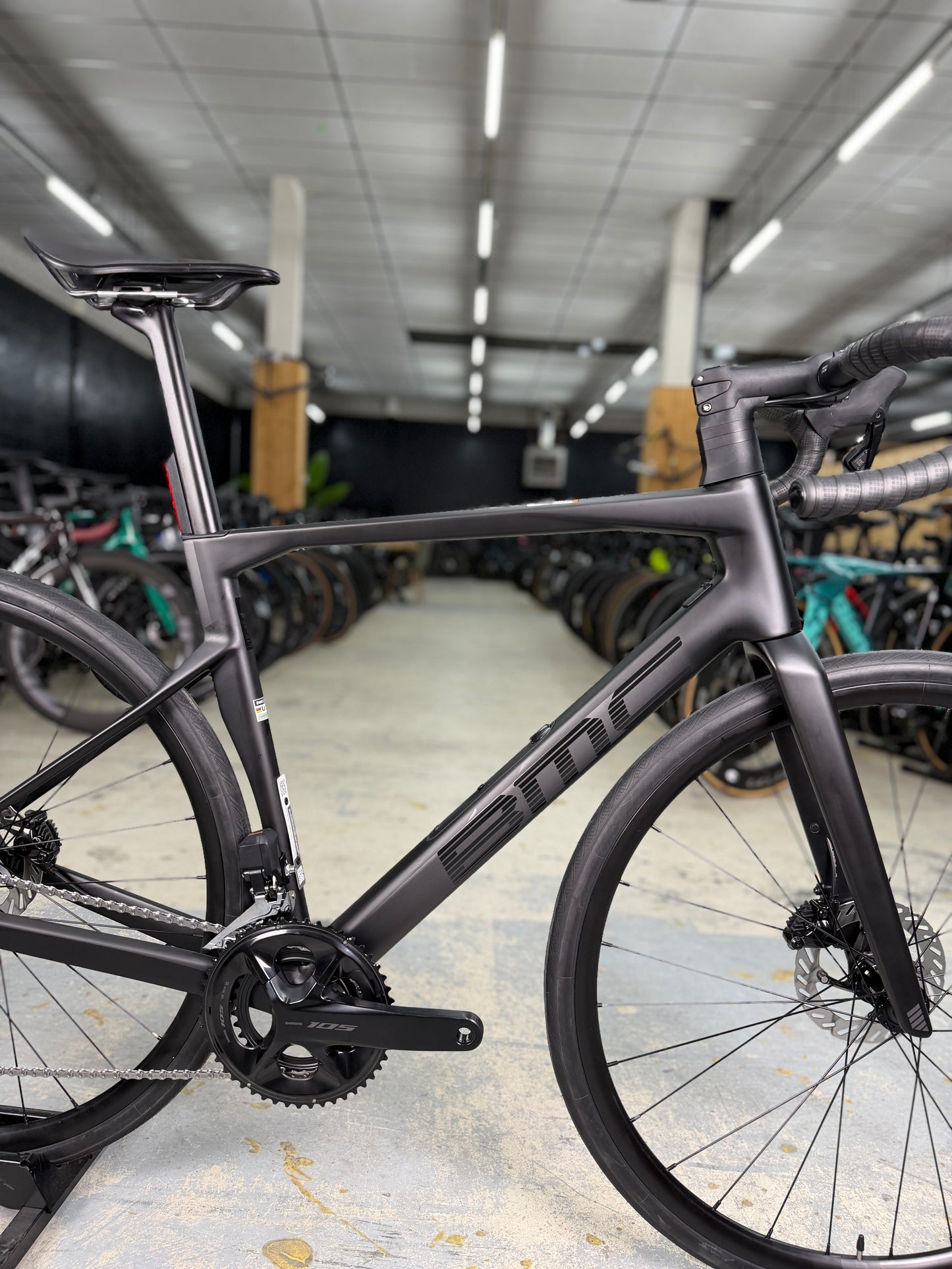 NIEUW BMC Roadmachine Carbon Racefiets