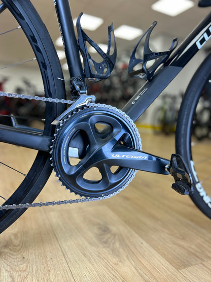 Cube Attain Carbon Ultegra Racefiets