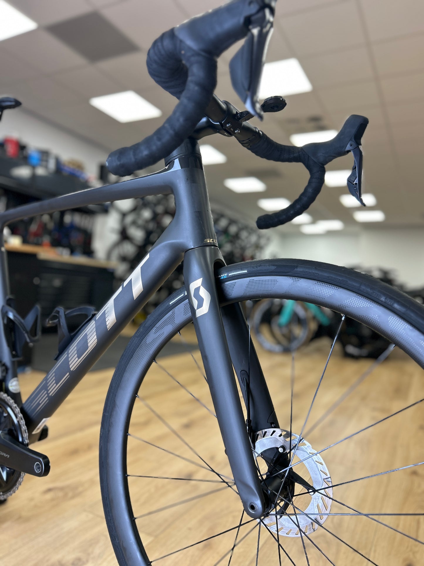 Scott Addict RC15 Di2 Carbon Road Bike