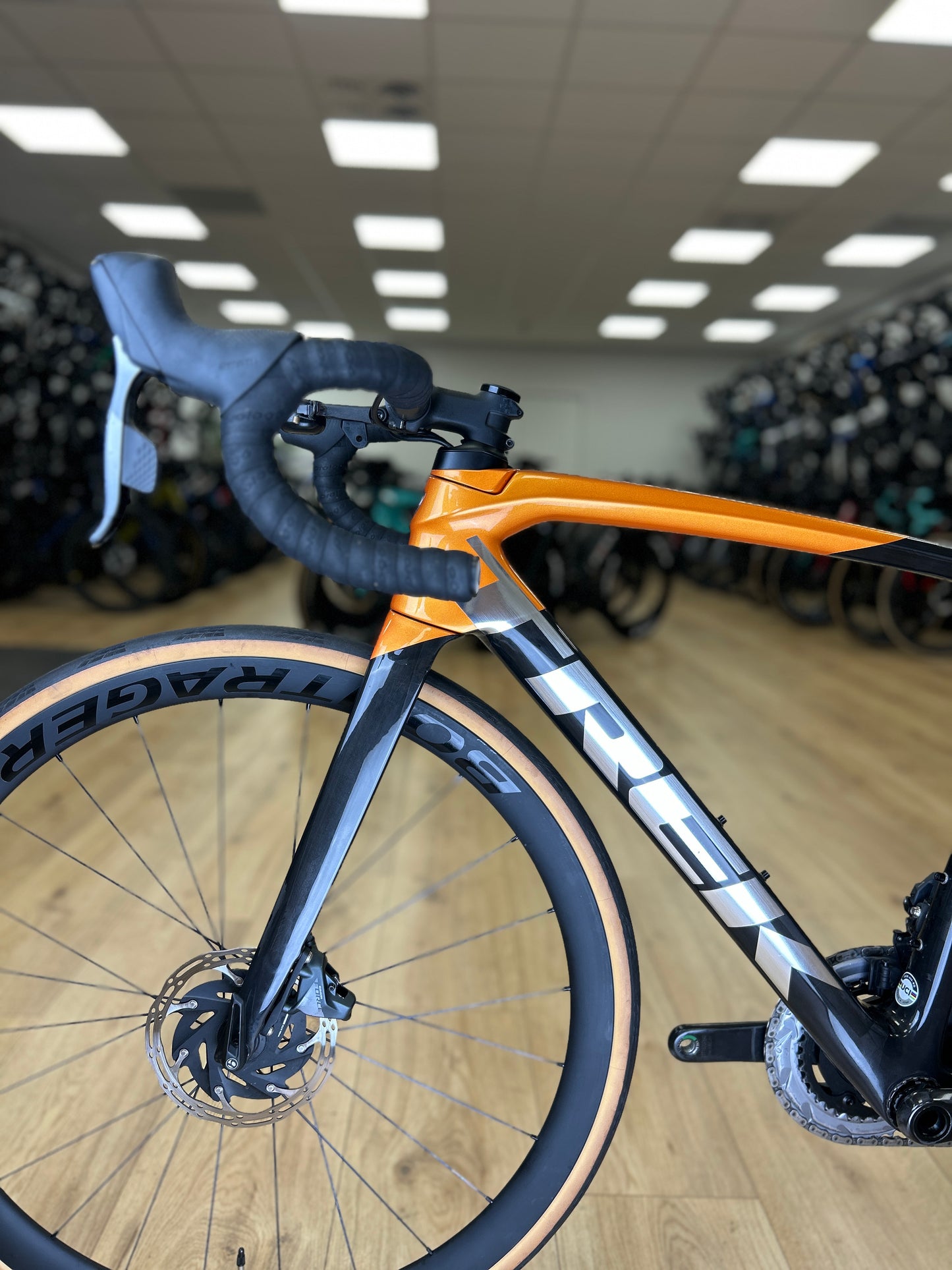 Trek Emonda SL7 AXS Carbon Road Bike