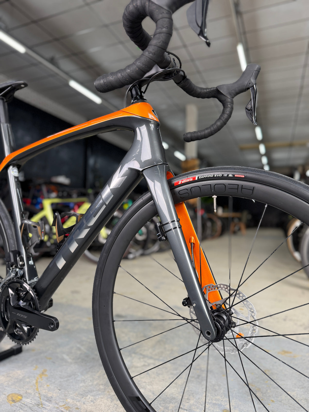 Trek Domane SL7 Di2 Carbon Road Bike