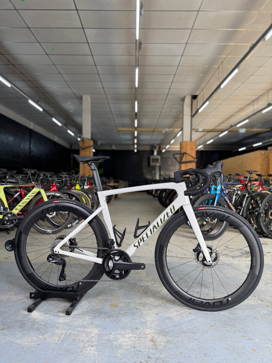 Specialized Tarmac SL7 Di2 Carbon Road Bike