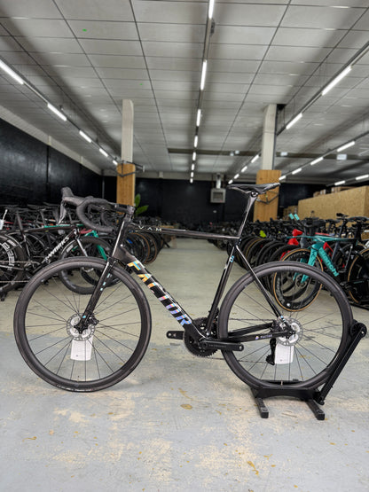 NIEUW Factor O2 VAM Di2 Carbon Racefiets