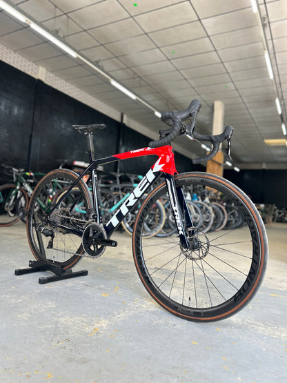 Trek Emonda SLR6 AXS Carbon Road Bike