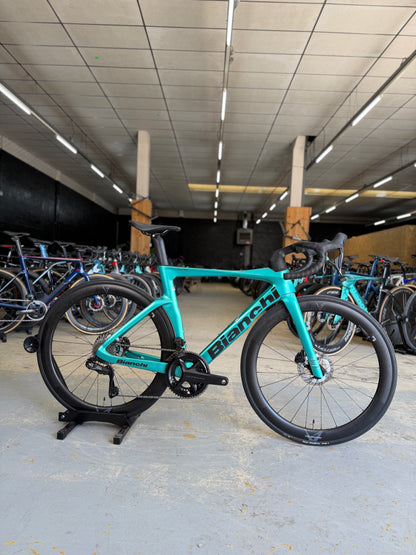 DEMO Bianchi Oltre Comp Di2 Carbon Racefiets