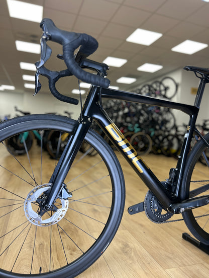 BMC Teammachine SLR02 Di2 Carbon Road Bike