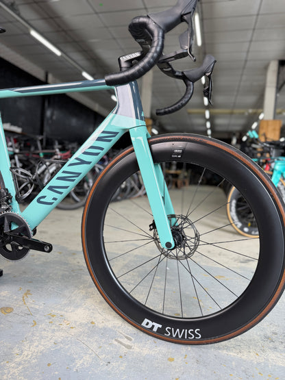 Canyon Aeroad CF SLX AXS Carbon Racefiets