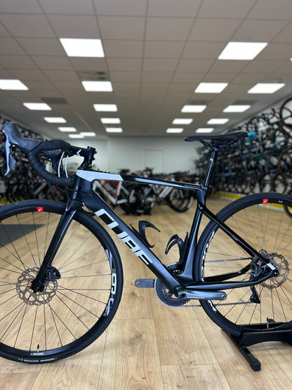Cube Agree C:62 Race Carbon Racefiets