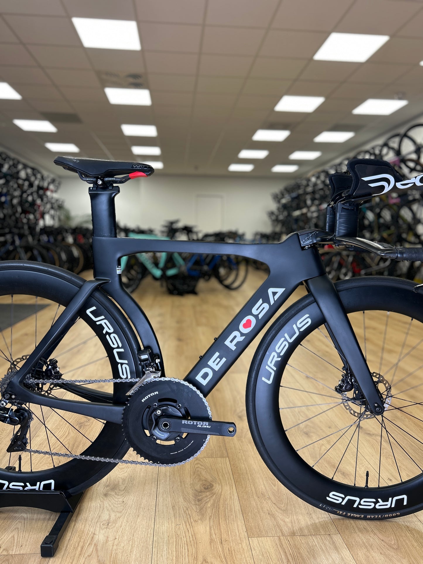 De Rosa TT03 Disc Di2 Triatlonfiets