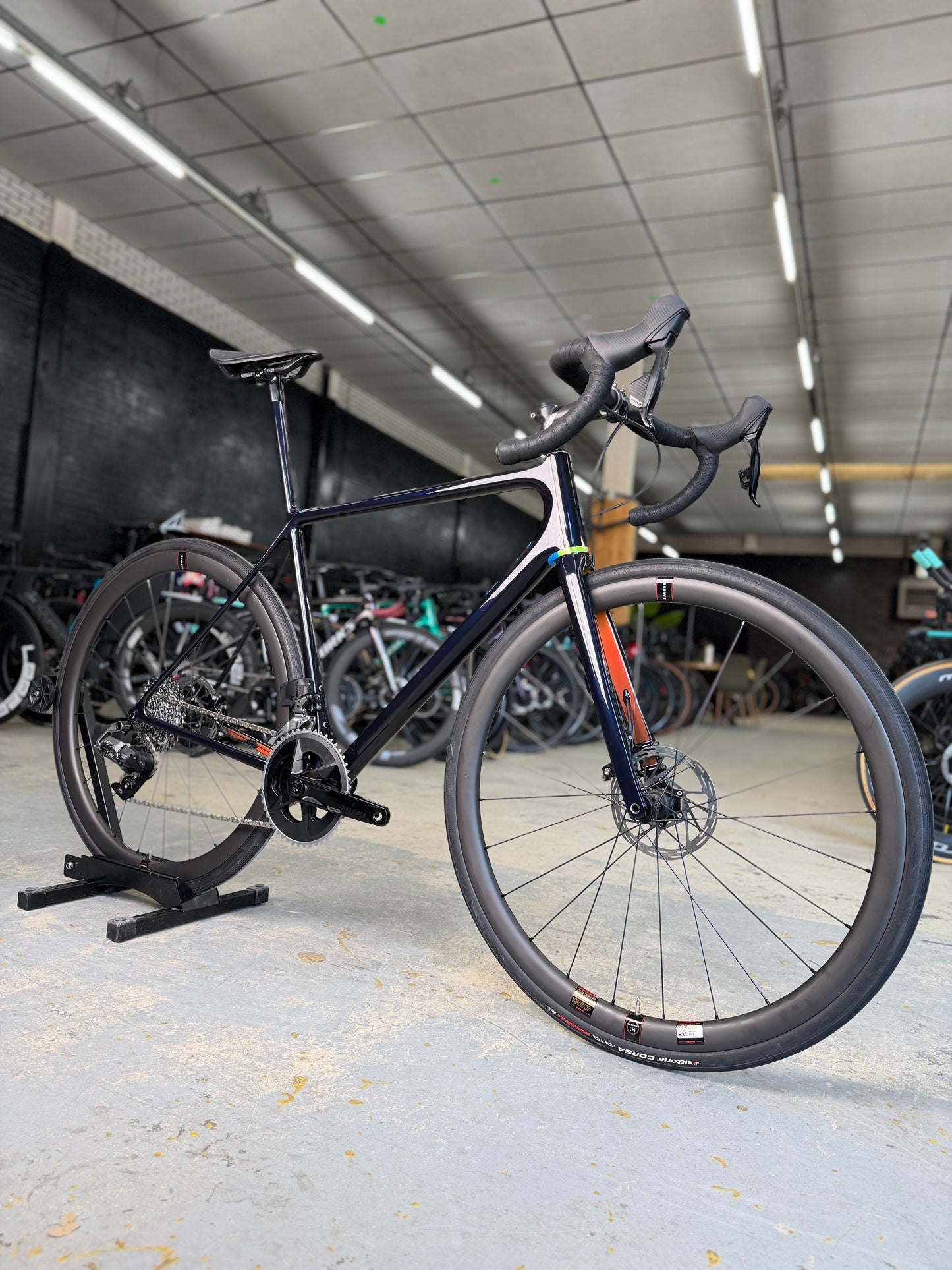 NIEUW Open MIN.D AXS Carbon Racefiets