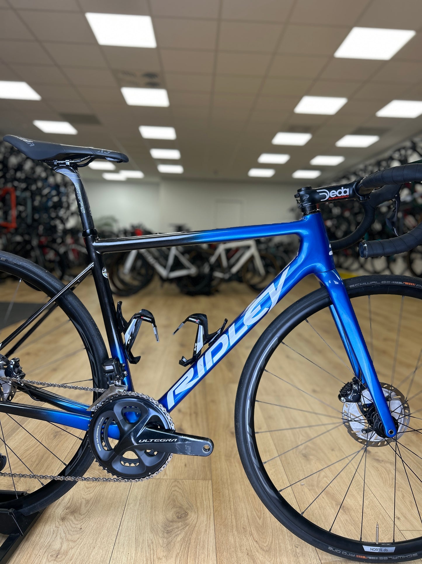 Ridley Helium SLX Di2 Carbon Racefiets