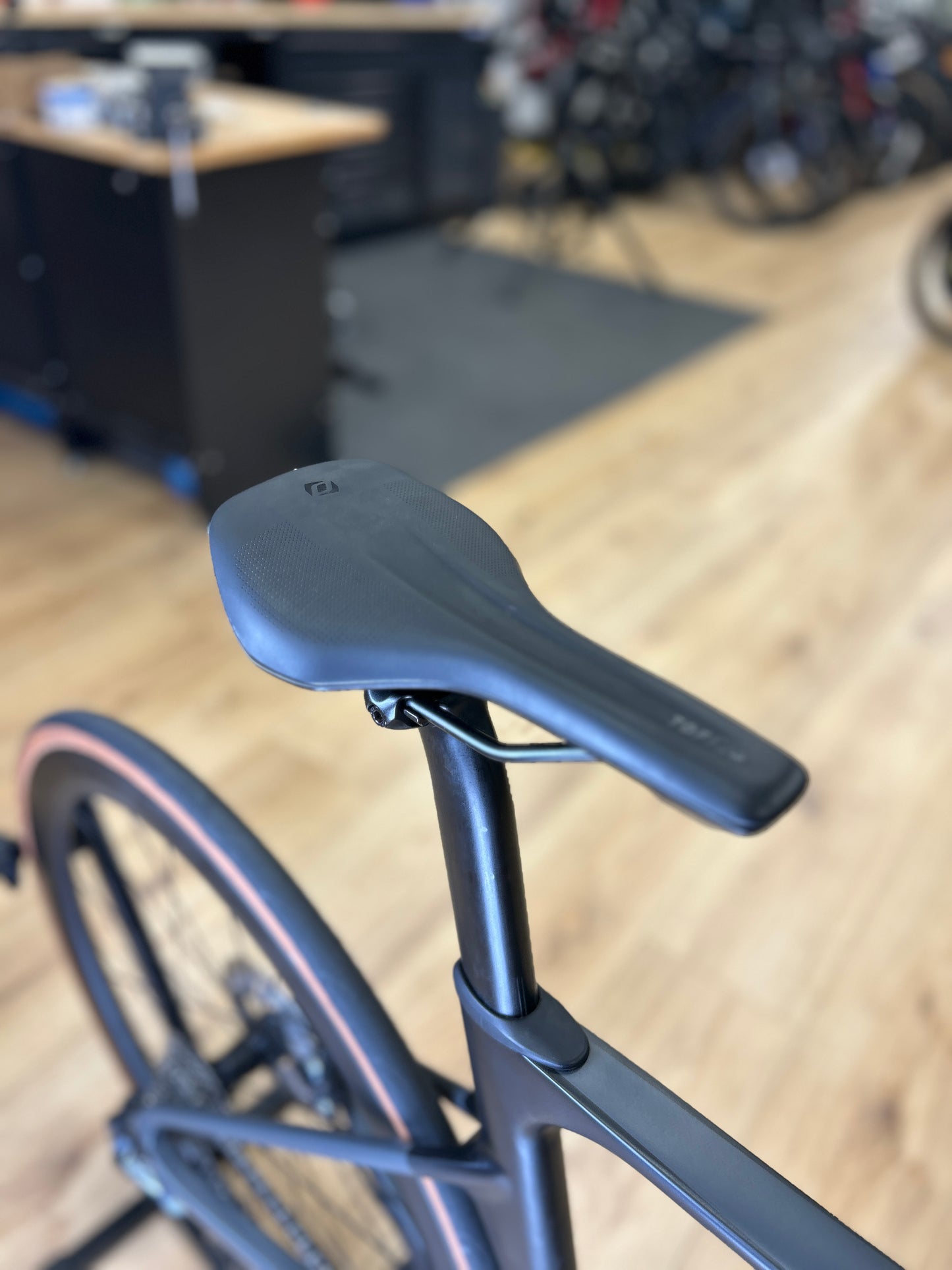 ProRace Chaos DSO Di2 Carbon Road Bike