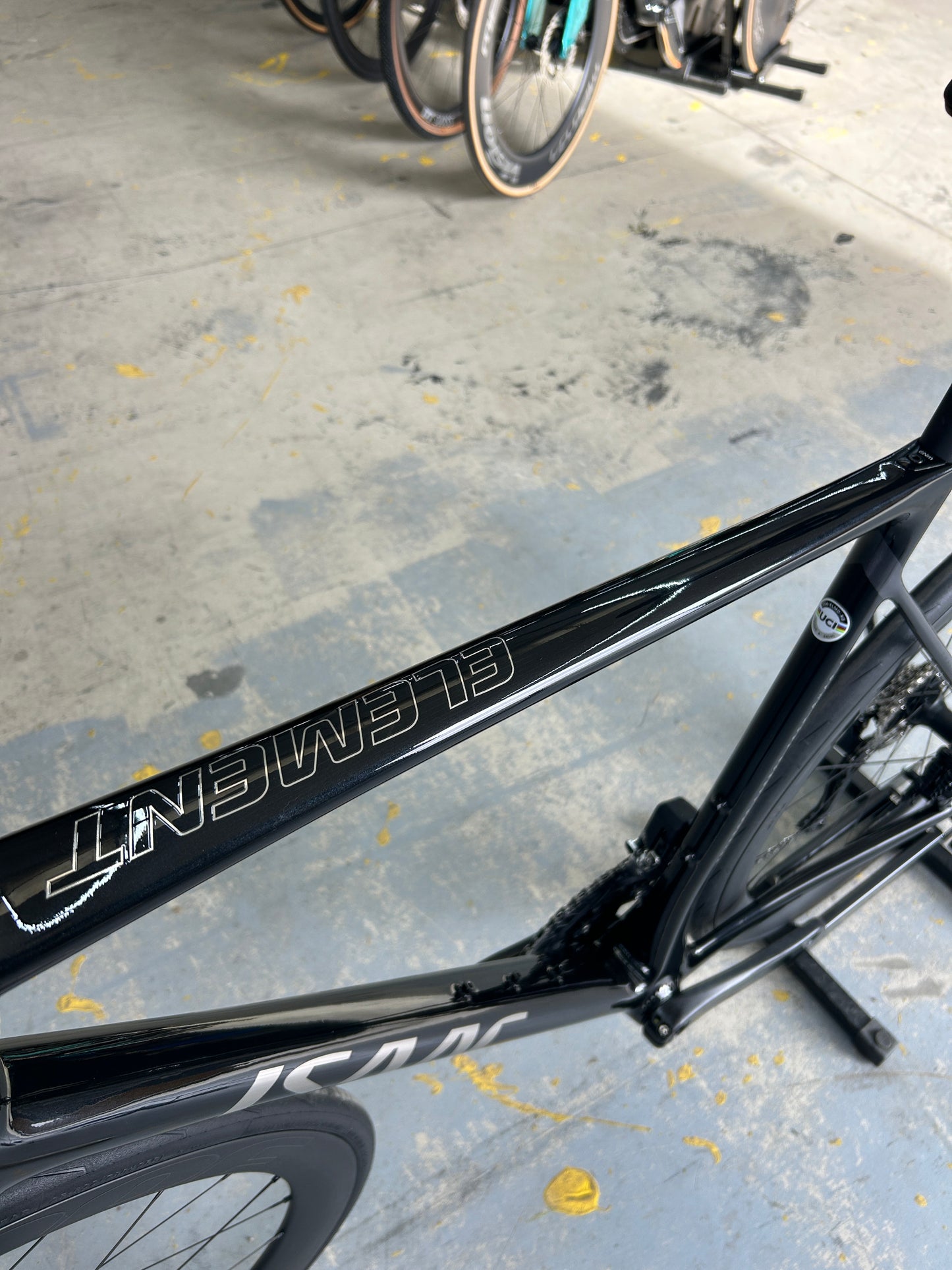 NEW Isaac Element Di2 Carbon Road Bike