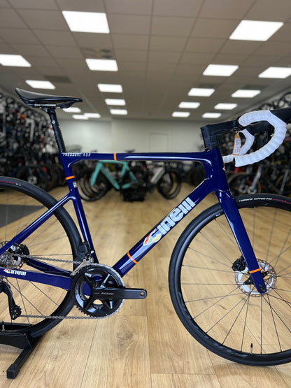 0km Showroom Model Cinelli Pressure Di2 Carbon Racefiets