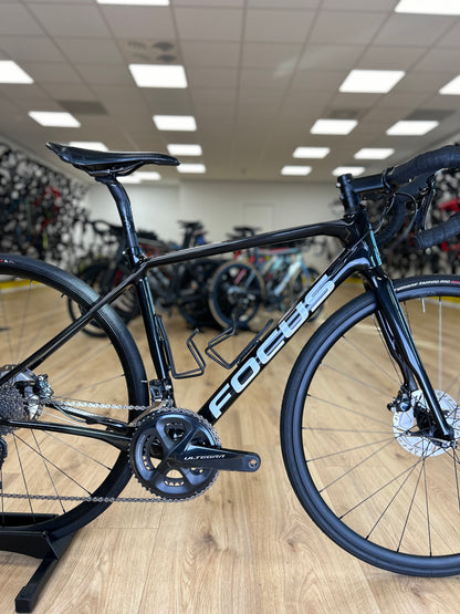 Focus Paralane Carbon Ultegra Racefiets