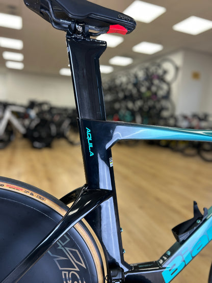 Bianchi Aquila RC Disc Dura Ace Di2 Carbon Racefiets