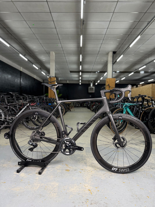 Canyon Ultimate CF SLX Dura Ace Di2 Carbon Racefiets