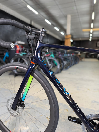 NIEUW Open MIN.D AXS Carbon Racefiets