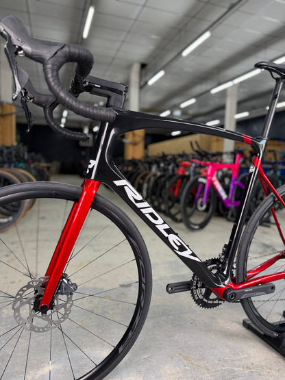 NIEUW Ridley Fenix SLiC Carbon Racefiets