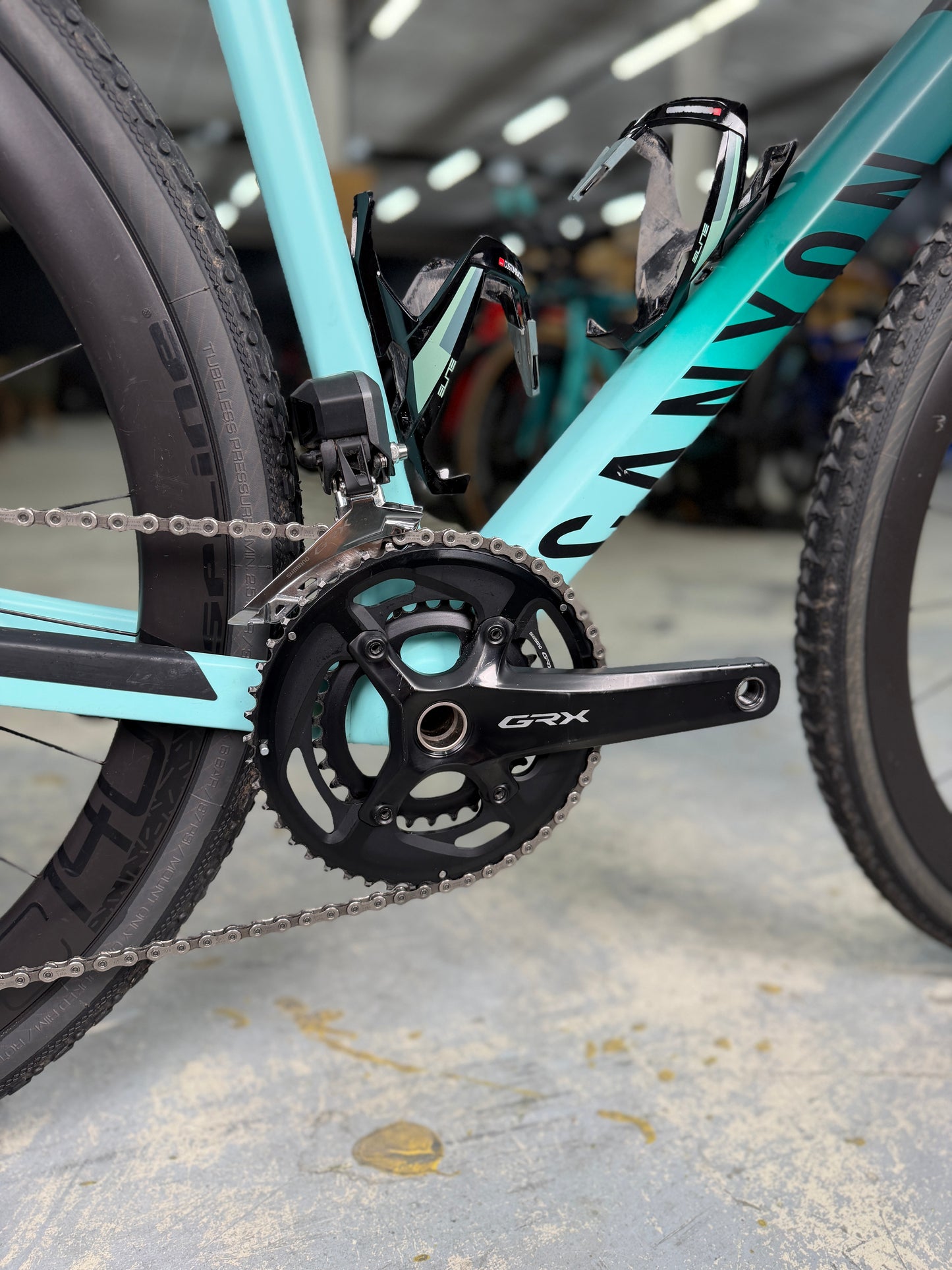 Canyon Grail CF SLX 8 Di2 Gravel Fiets
