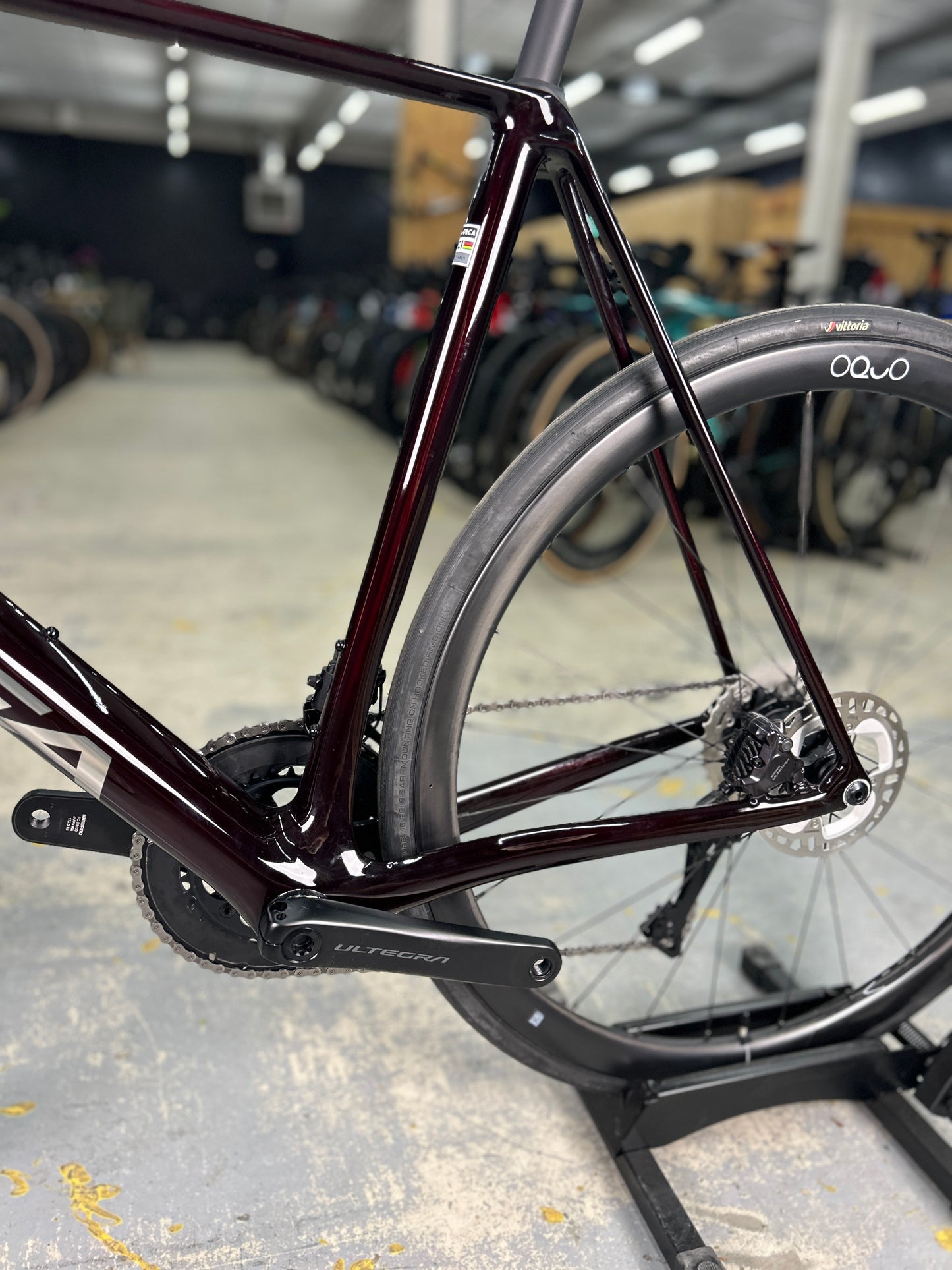 Showroom Model Orbea Orca M20iTEAM Di2 Carbon Road Bike