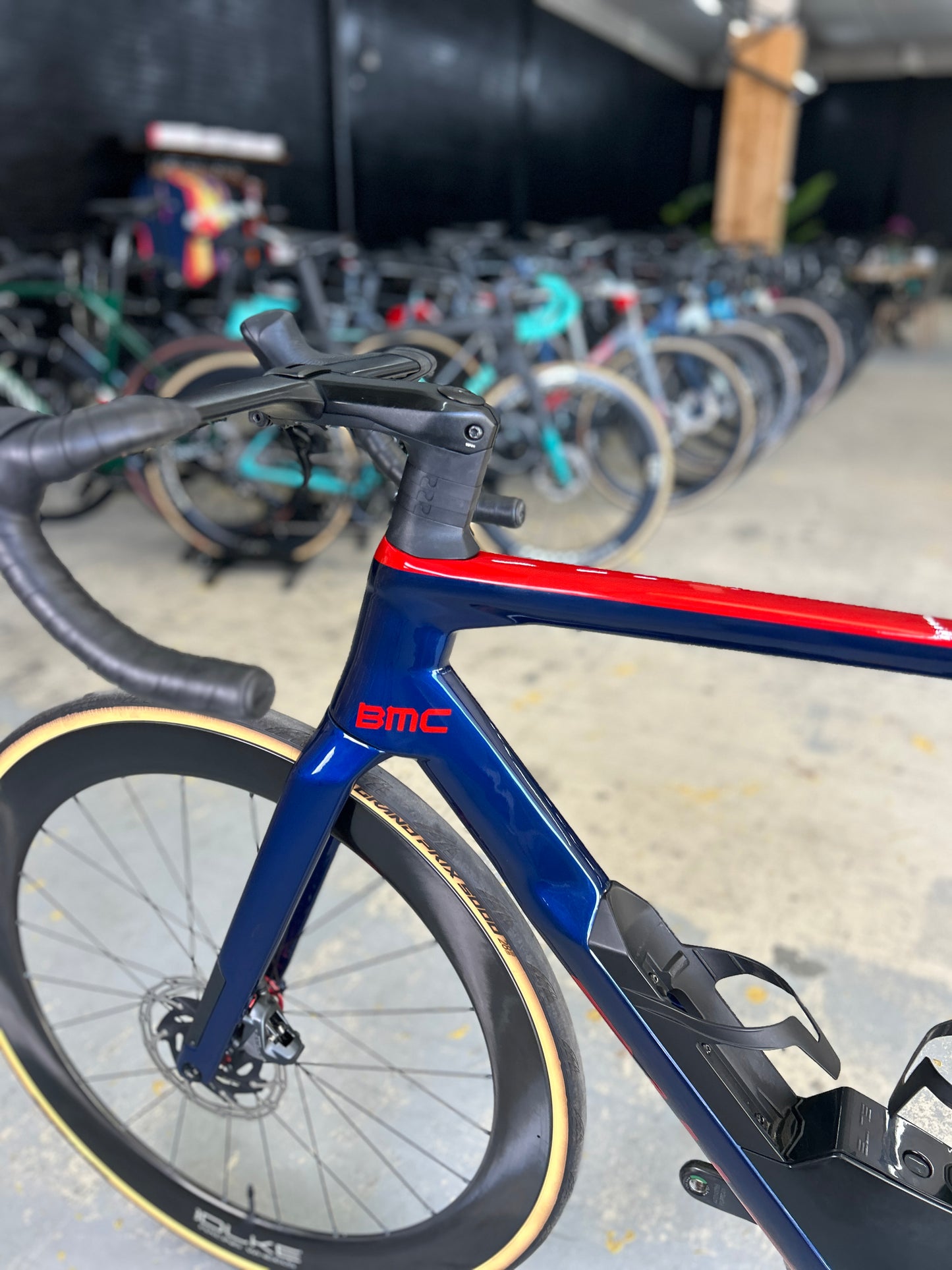 BMC Timemachine 01 ROAD AXS Carbon Racefiets