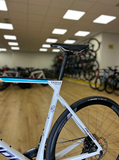 SHOWROOM MODEL 0km Merida Scultura 5000 Di2 Carbon Racefiets