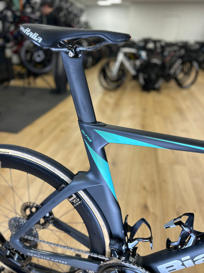 Bianchi Oltre RC Di2 Dura-Ace Carbon Racefiets