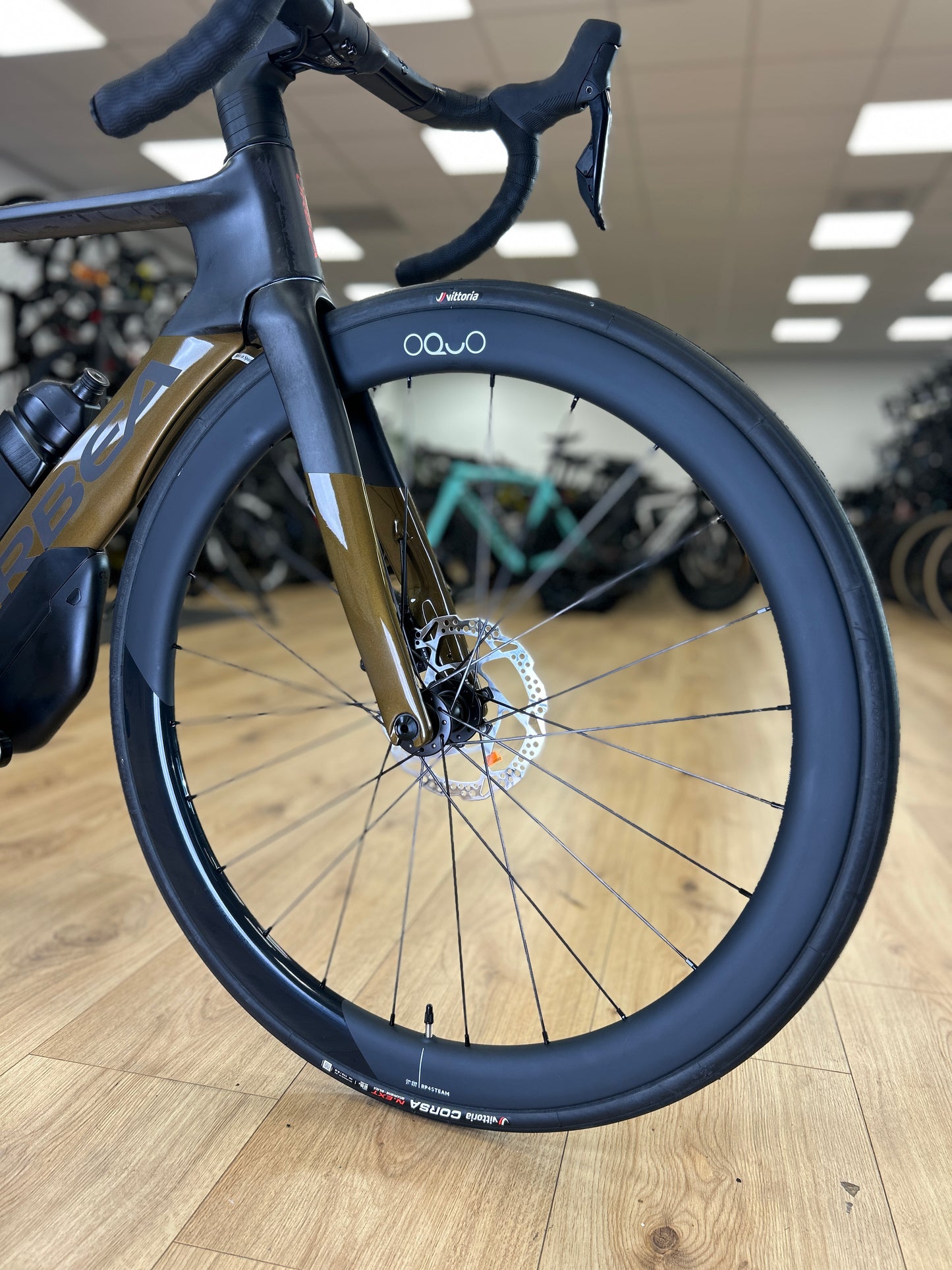 0km Showroom Model Orbea Orca Aero M30iLTD Di2 Carbon Racefiets